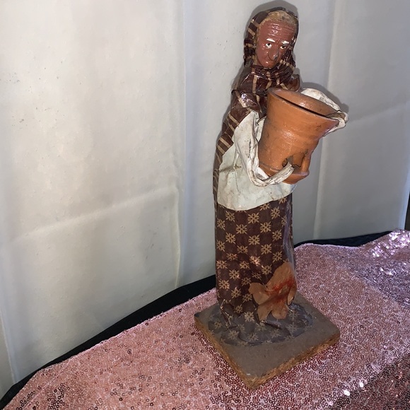 Vintage Older Village Woman Carrying Mud Clay Pot Women Made In Paper Mache EUC - Picture 3 of 11